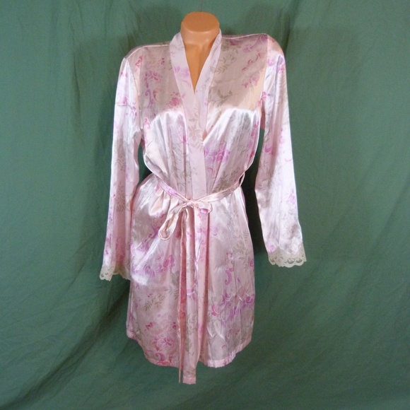 Apt 9 Medium Satin Pink Floral Robe Kimono Spa Wra - Picture 2 of 8